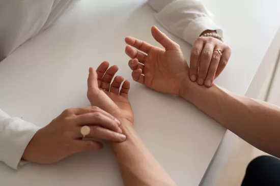 8e7da576-e739-41c5-8769-944cd9113953